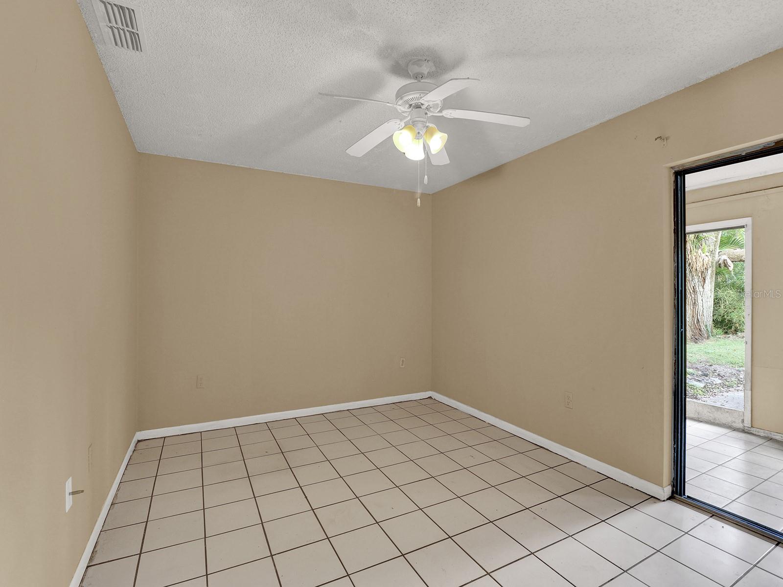 1057 Old South Dr Property Photo 27