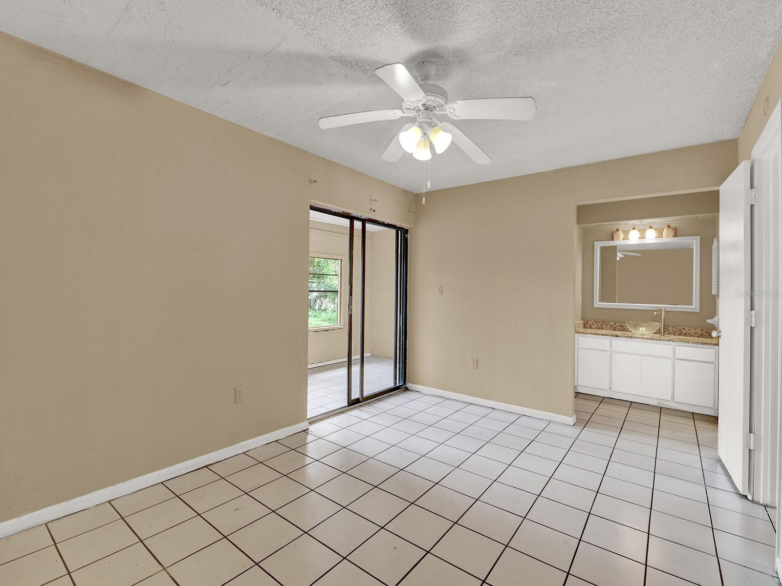 1057 Old South Dr Property Photo 29