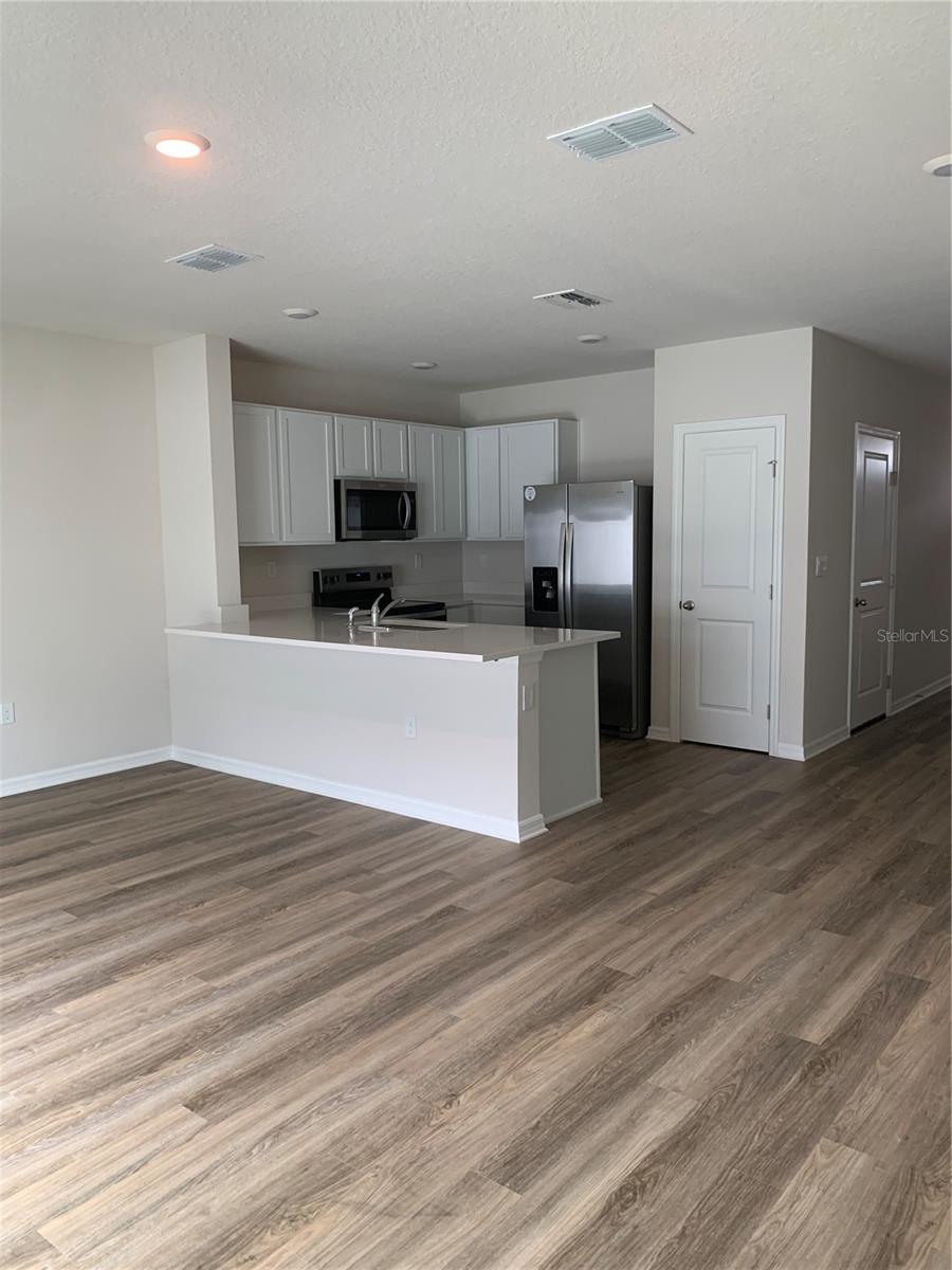 4316 Red Banks Ln Property Photo 2