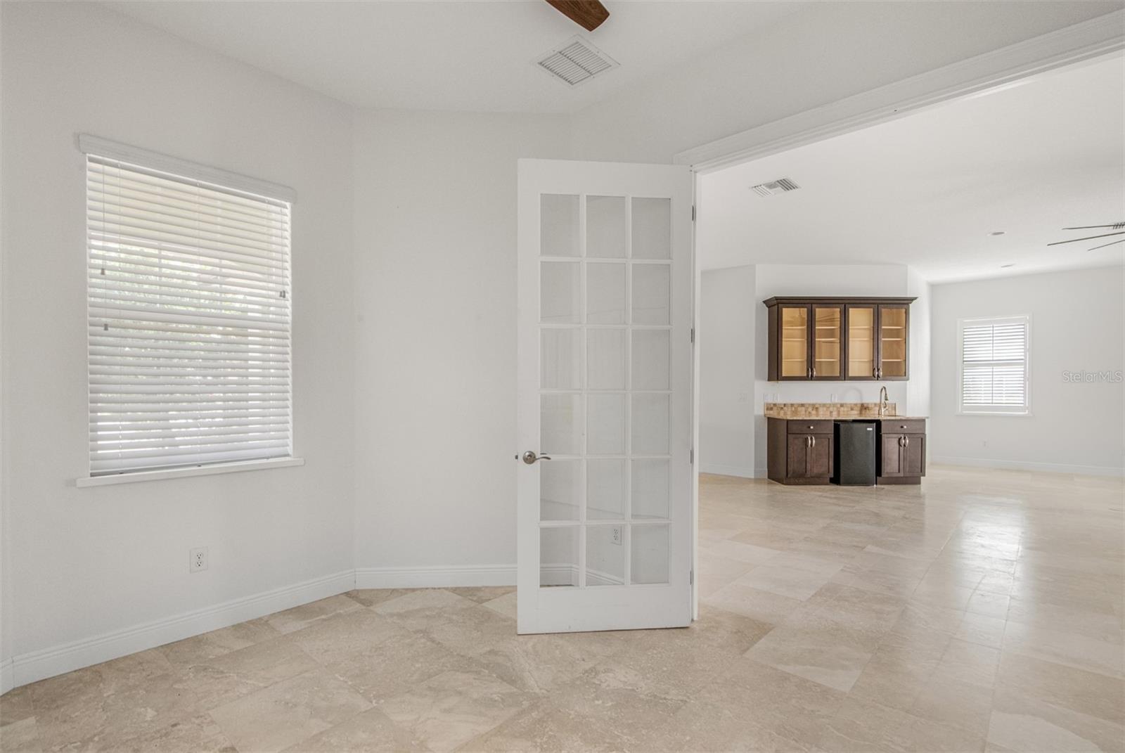 9129 S Deer Park Dr Property Photo 22