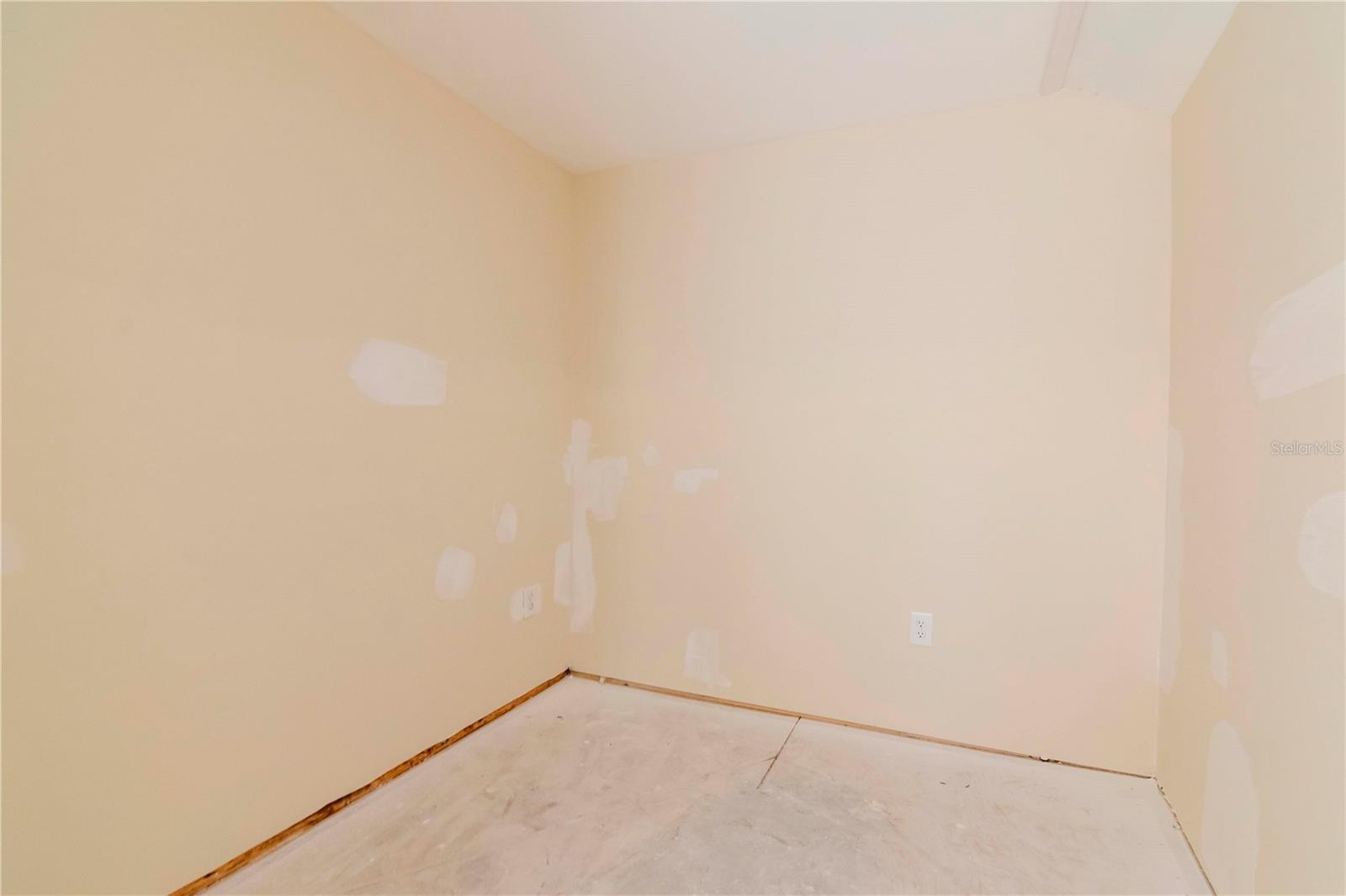 223 Bath St Property Photo 29