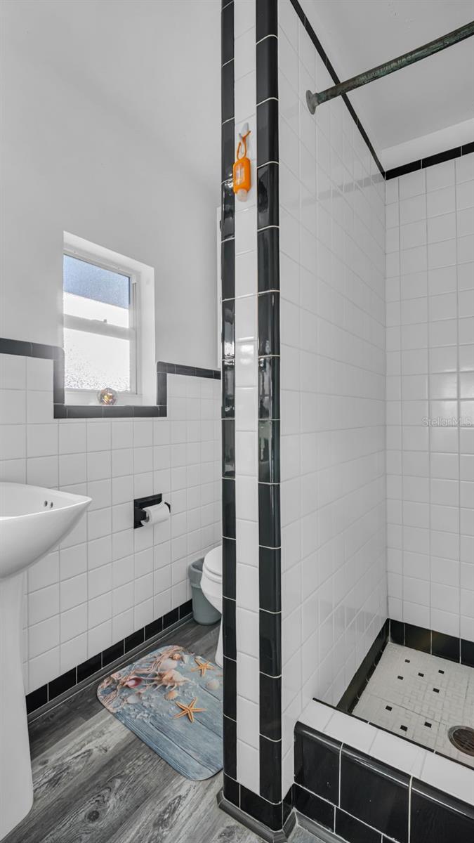 483 E Shore Dr #d3 Property Photo 13