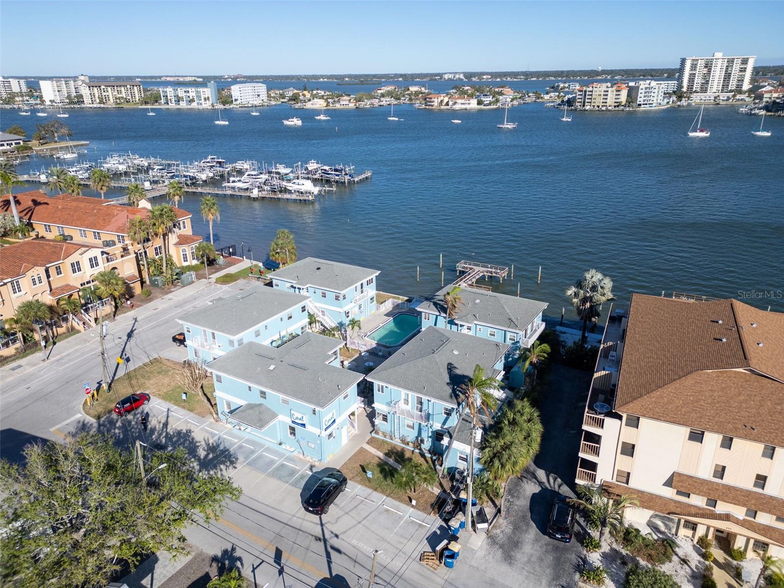 483 E Shore Dr #d3 Property Photo 31