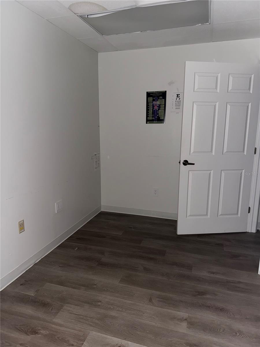 4450 E Fletcher Ave #a Property Photo 16