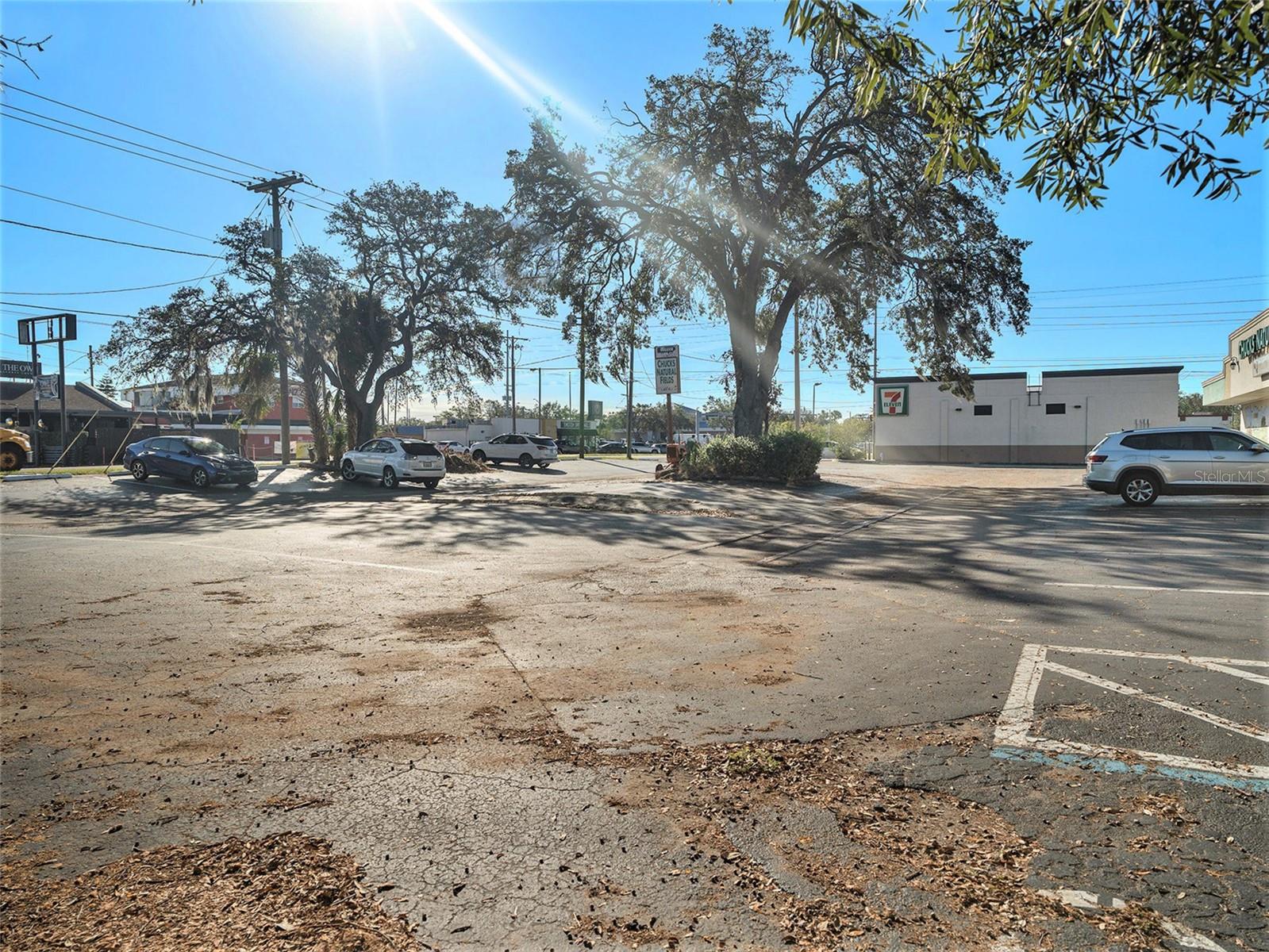 116 N Kings Ave Property Photo 17
