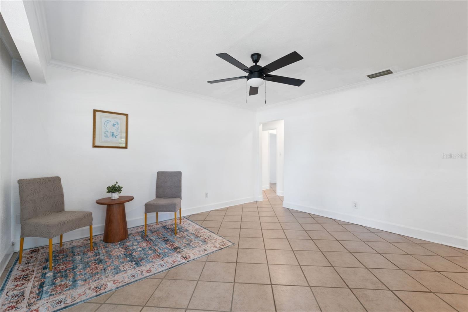 3918 W Fig St Property Photo 7