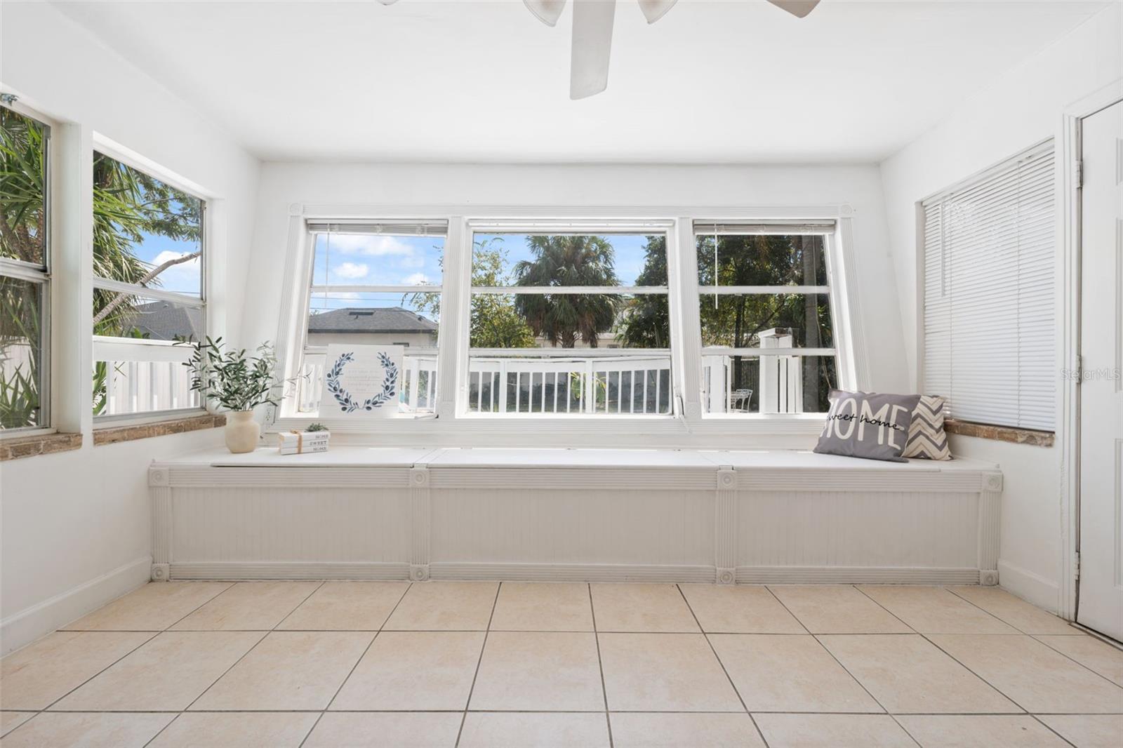 3918 W Fig St Property Photo 14