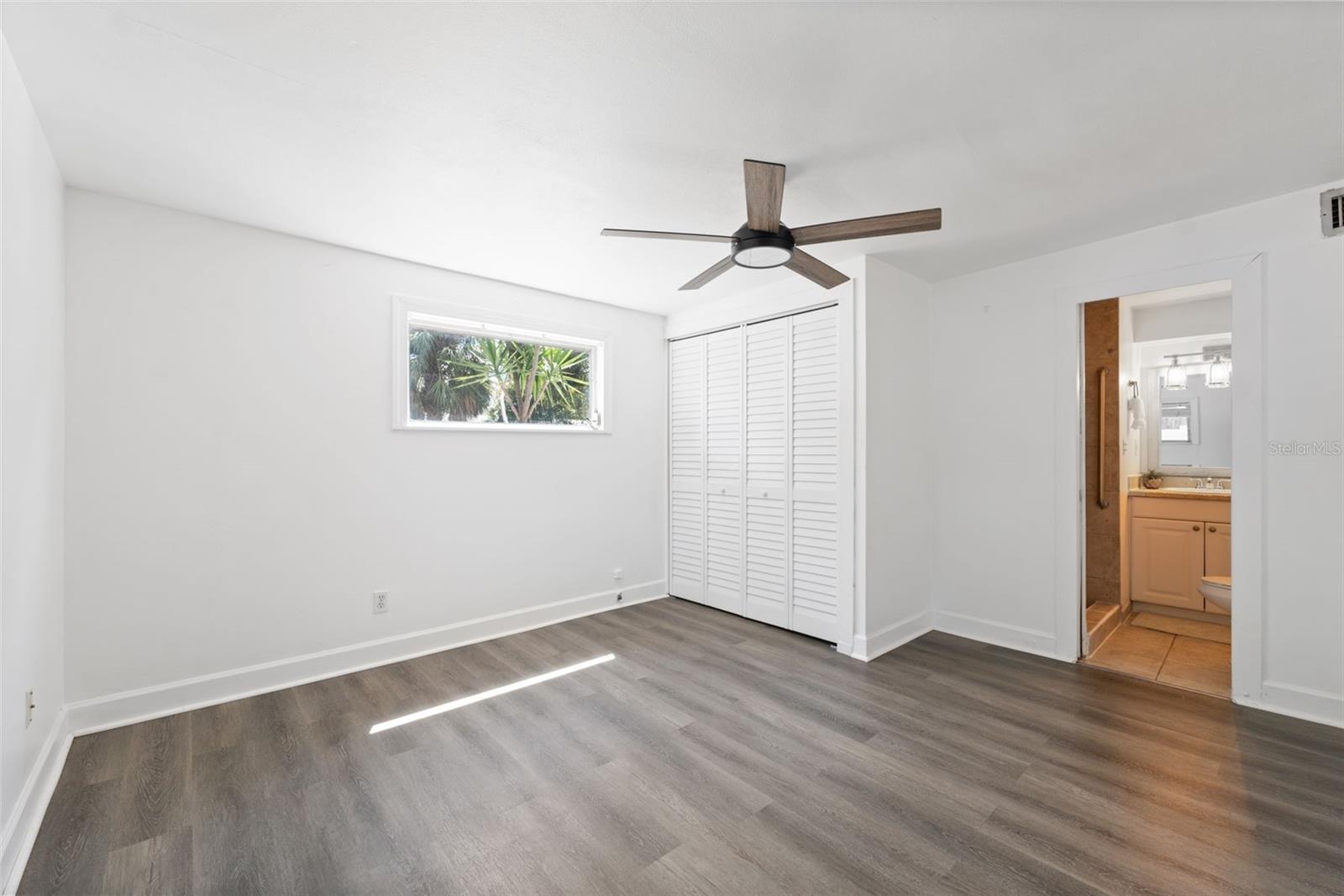 3918 W Fig St Property Photo 18