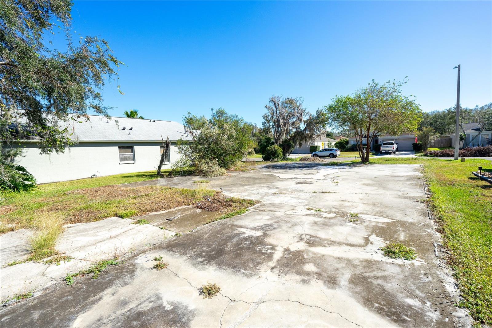 1323 Baythorn Dr Property Photo 19