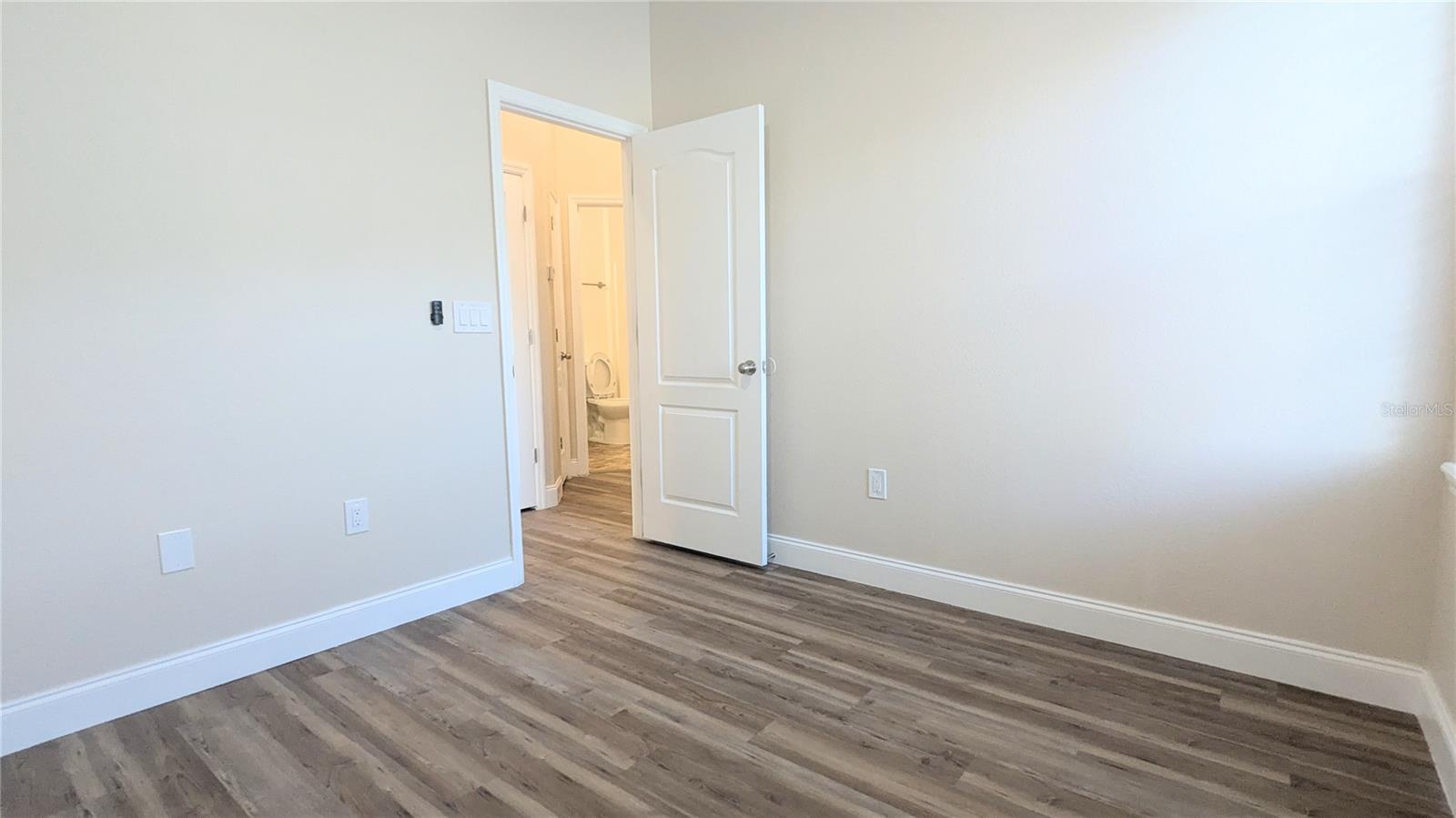 9060 Moonlit Meadows Loop Property Photo 21