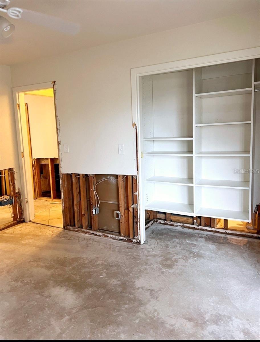 2017 Iowa Ave Ne Property Photo 16