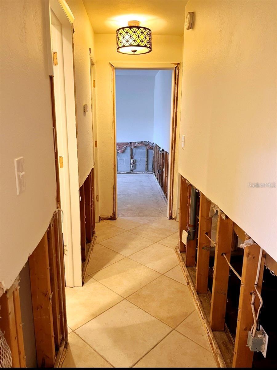2017 Iowa Ave Ne Property Photo 22