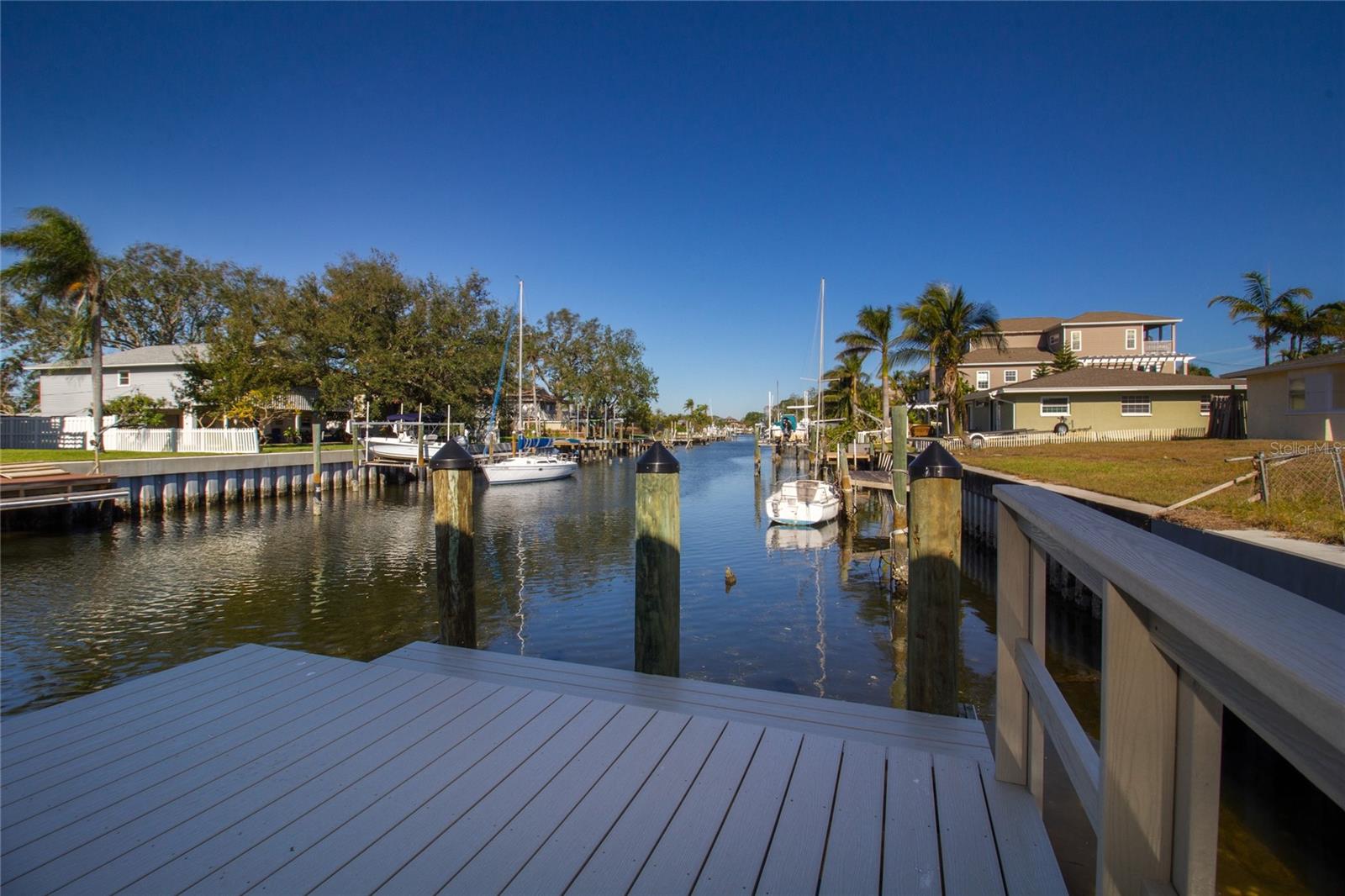 3961 Coquina Key Dr Se Property Photo 4