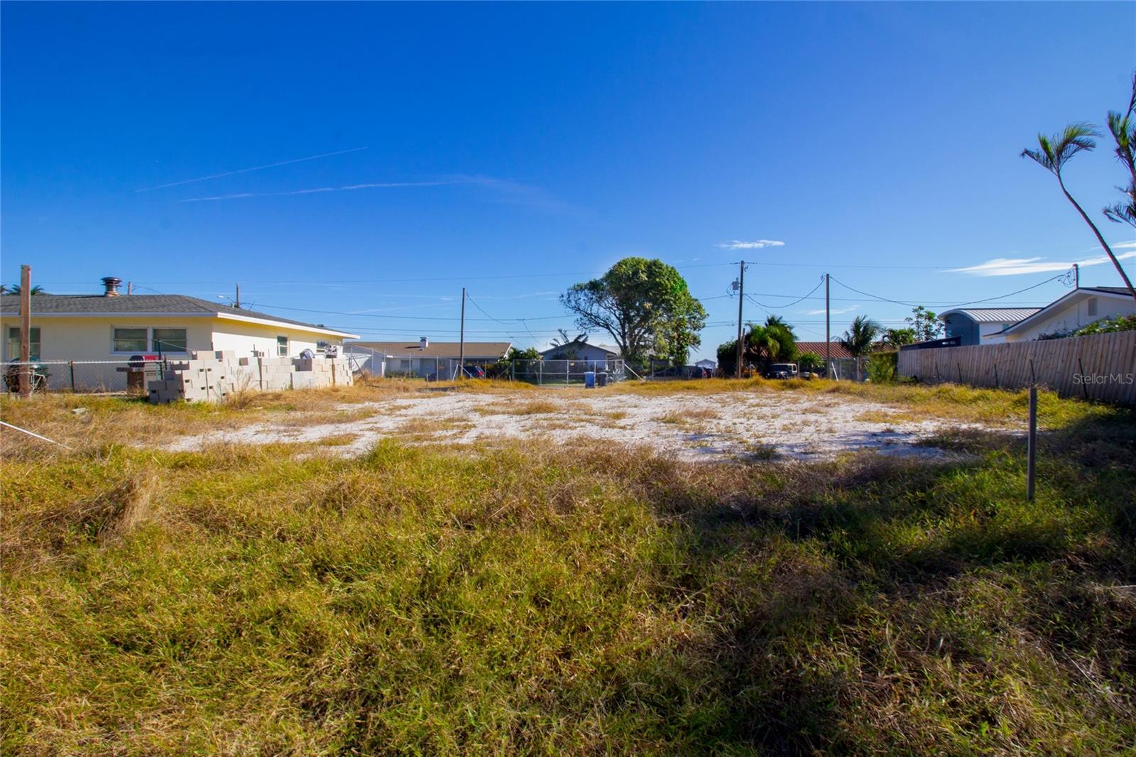 3961 Coquina Key Dr Se Property Photo 8