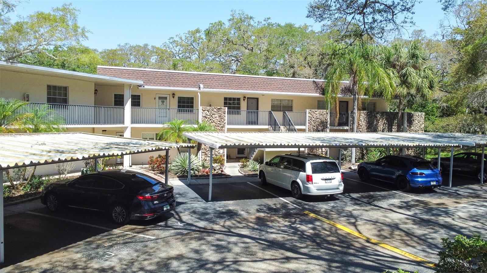 820 PATRICIA AVE #207