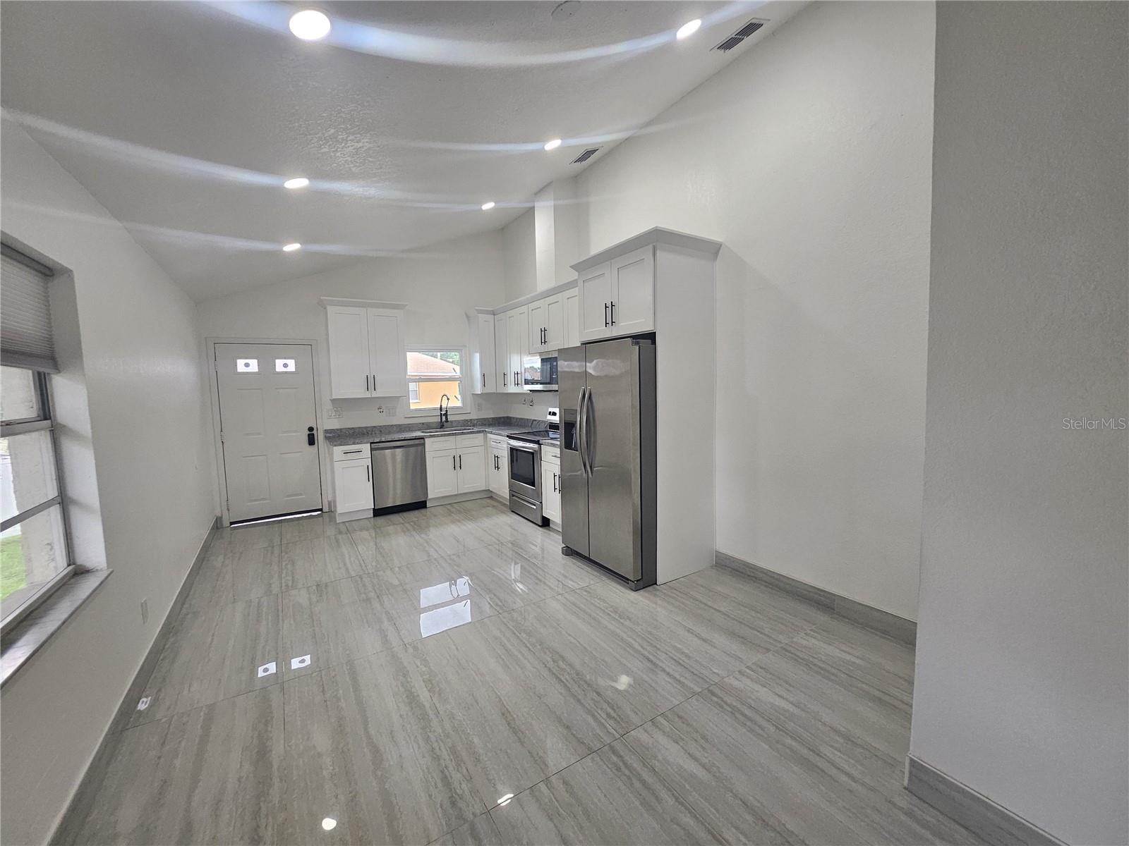 5802 Mohr Loop #5802 5804 5806 5808 Property Photo 11
