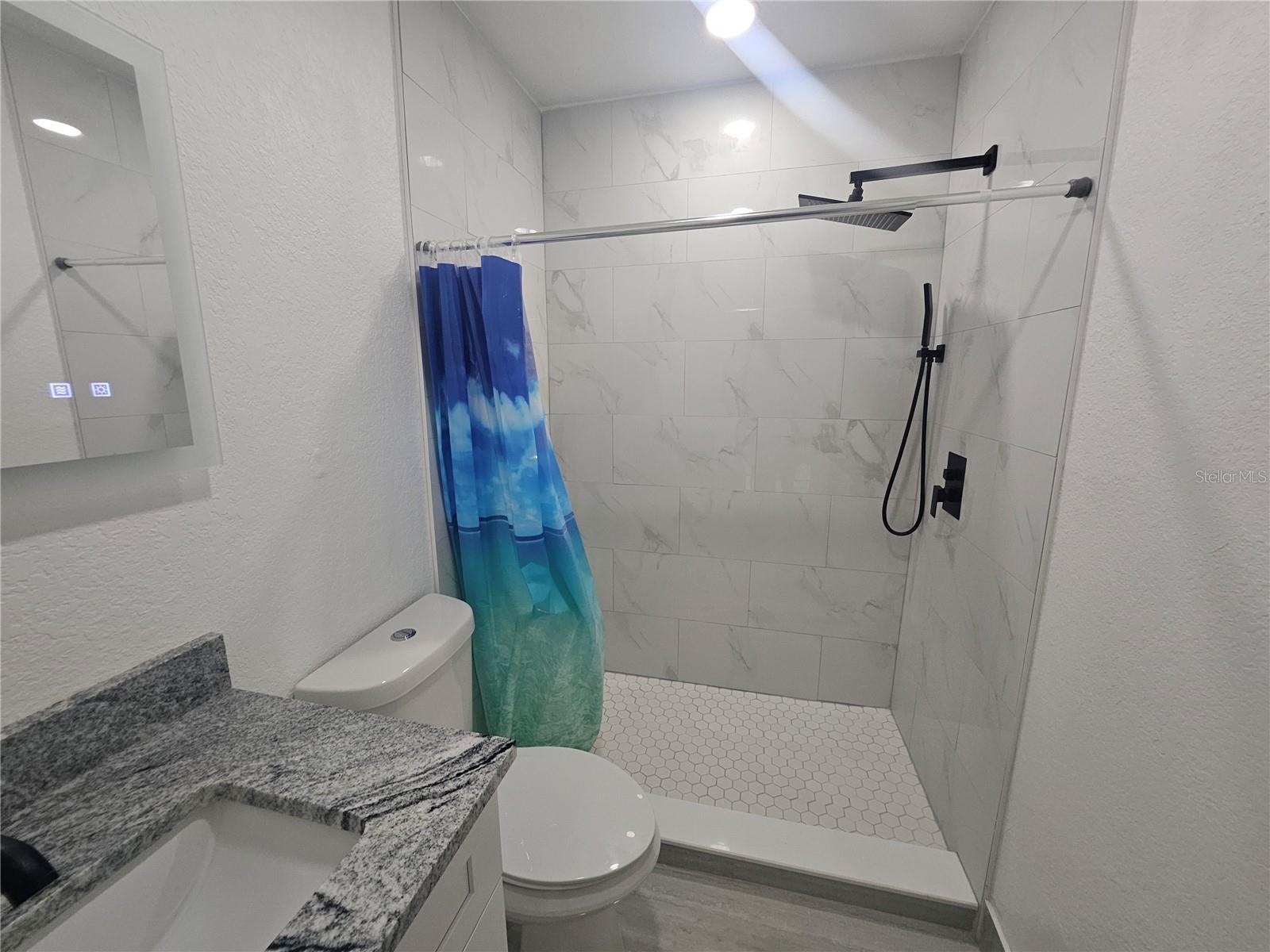 5802 Mohr Loop #5802 5804 5806 5808 Property Photo 27