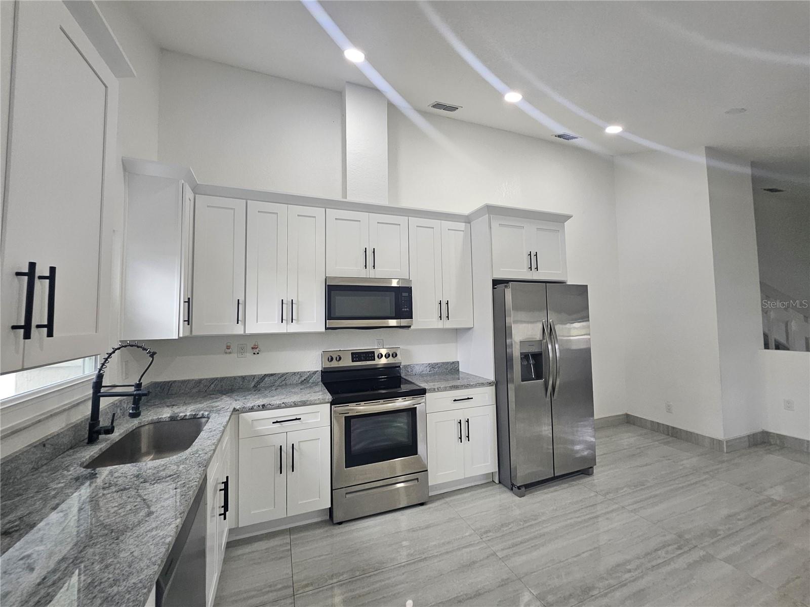 5802 Mohr Loop #5802 5804 5806 5808 Property Photo 35