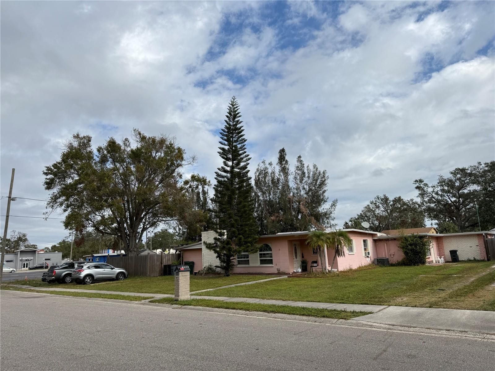 6450 Park Blvd N Property Photo 2
