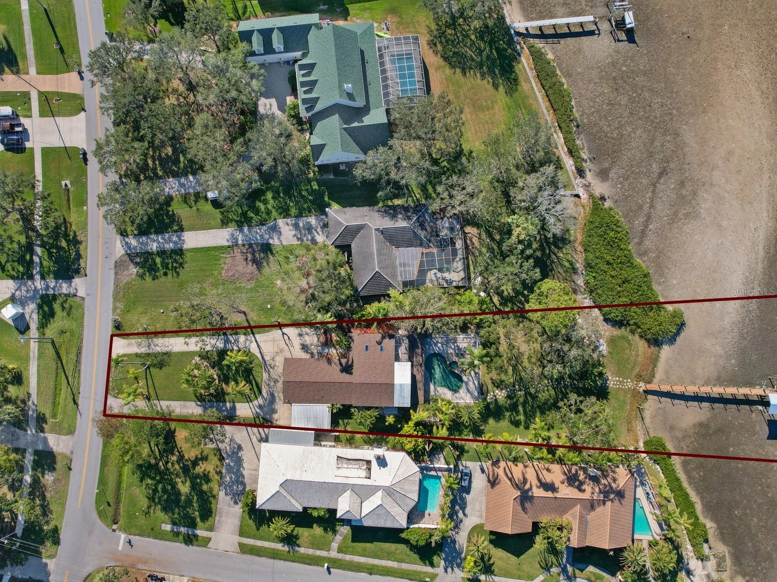 710 Shore Dr E Property Photo 37