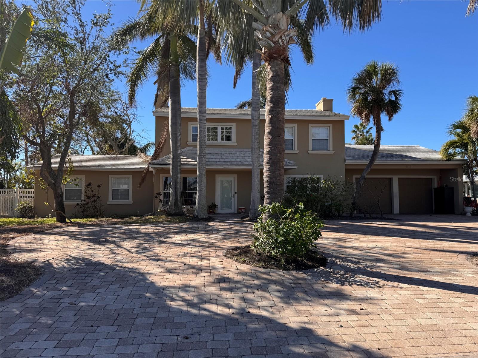 4010 BELLE VISTA DR