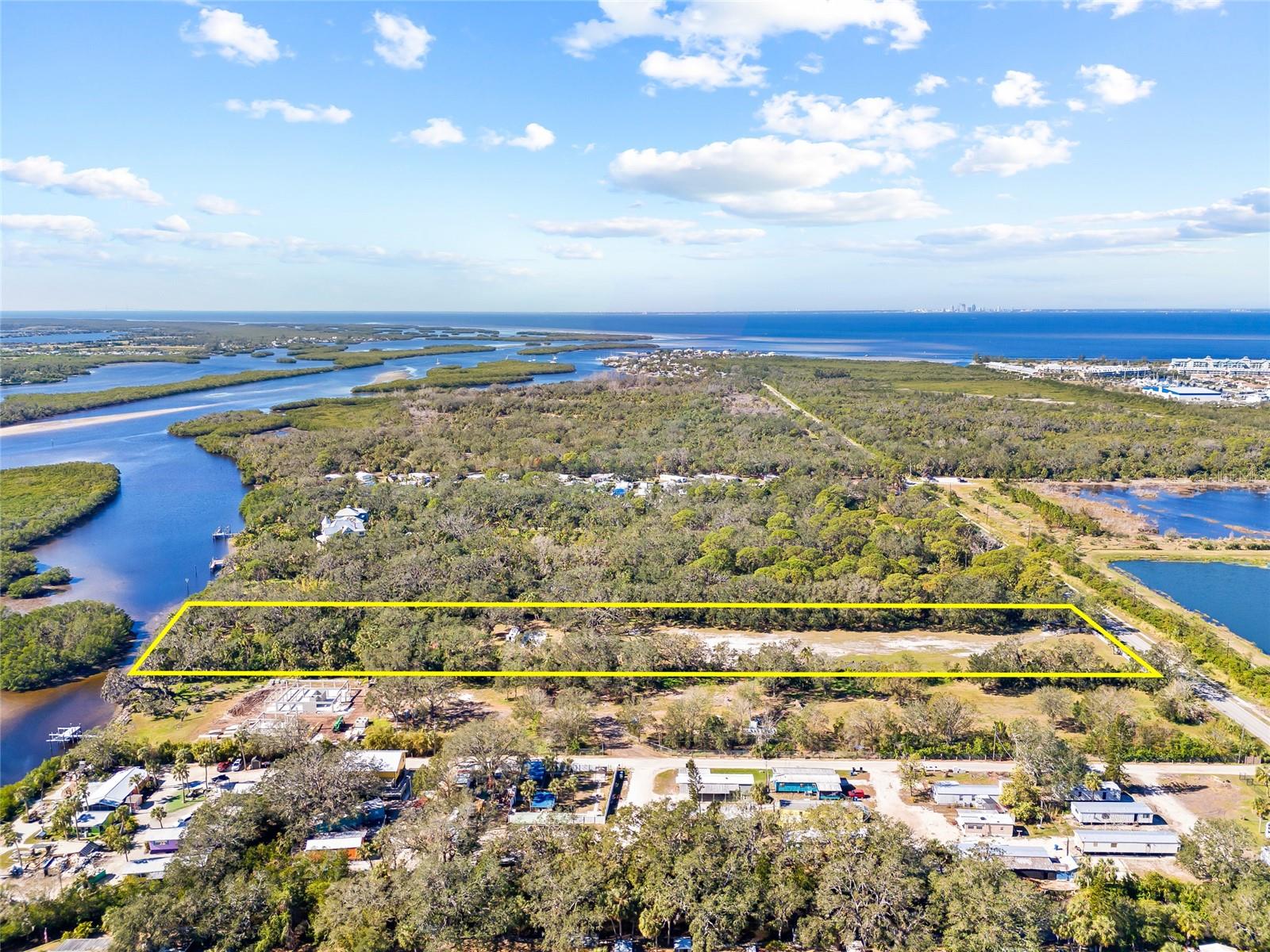 2312 W Shell Point Rd Property Photo 2