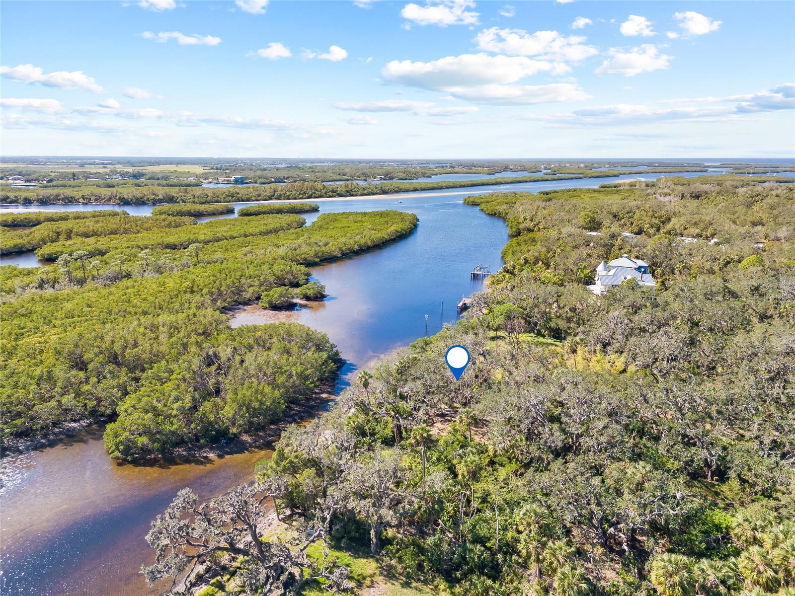 2312 W Shell Point Rd Property Photo 8