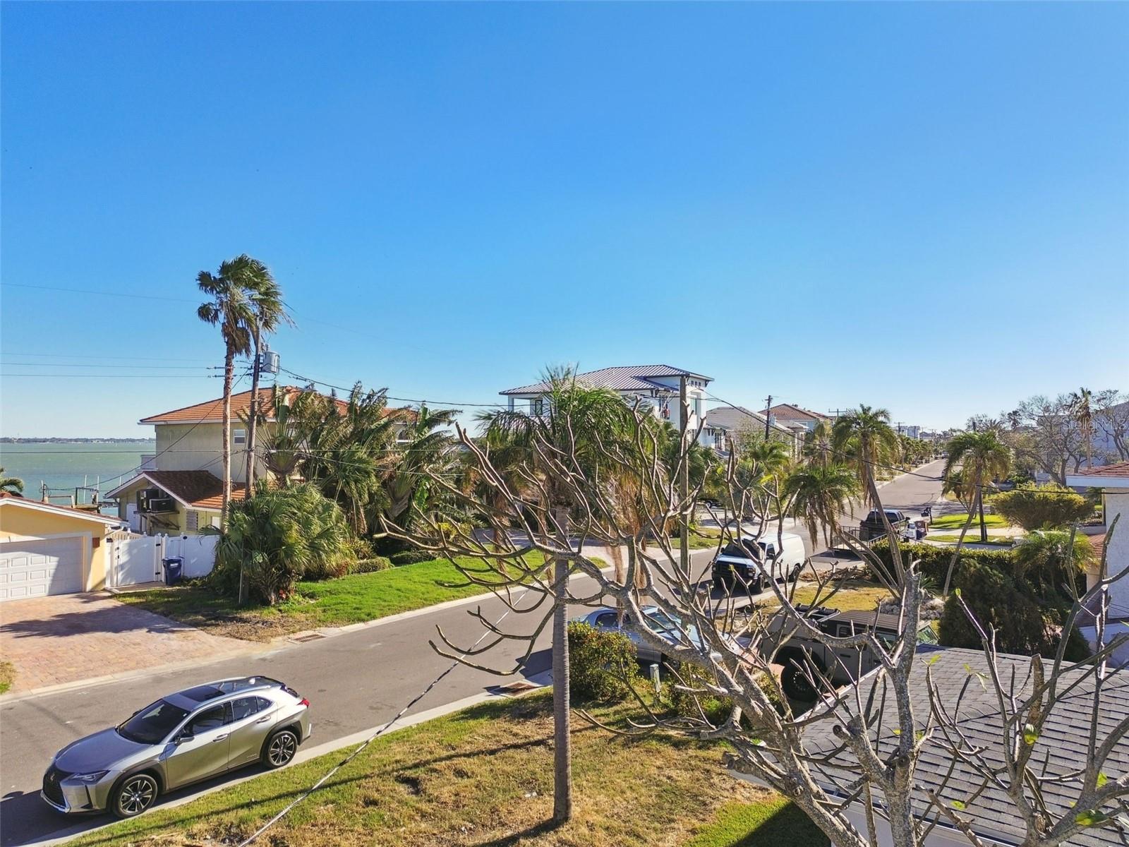 568 Johns Pass Ave Property Photo 10