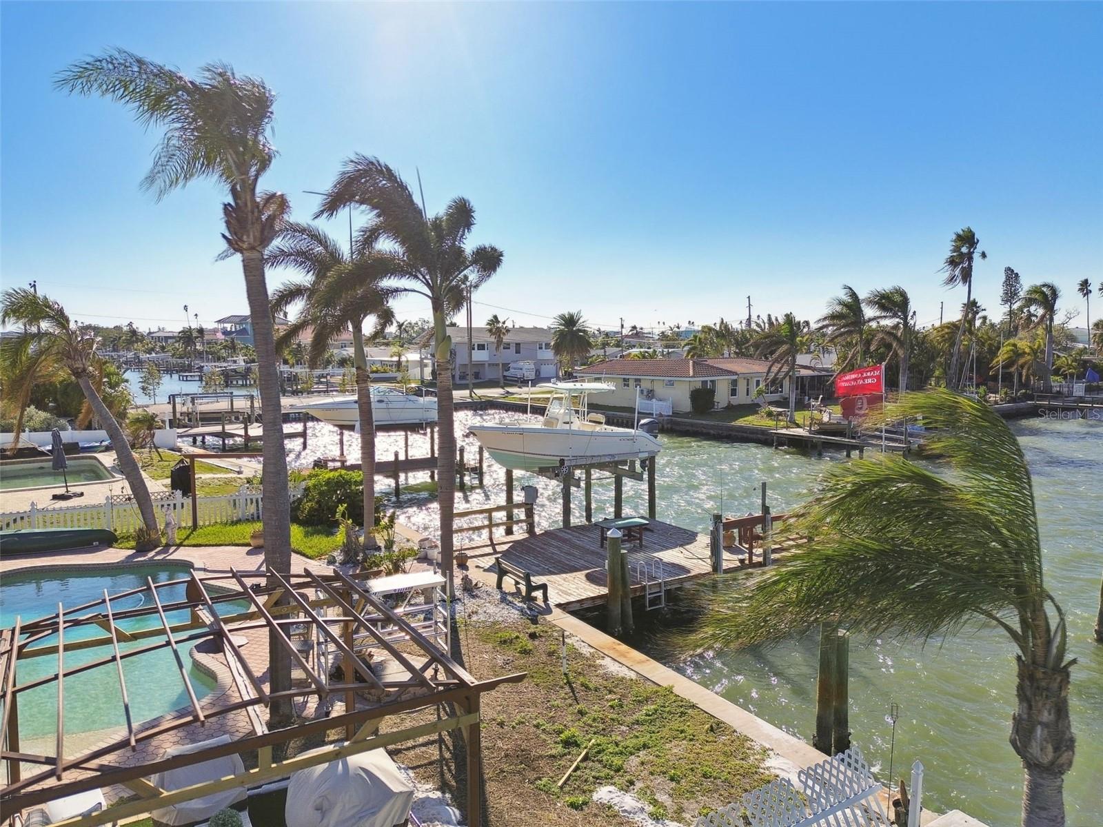 568 Johns Pass Ave Property Photo 11