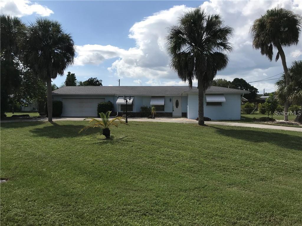 644 BLUE LN NW Property Photo 1