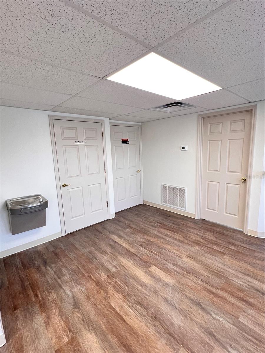2520 Us Highway 19 Property Photo 9
