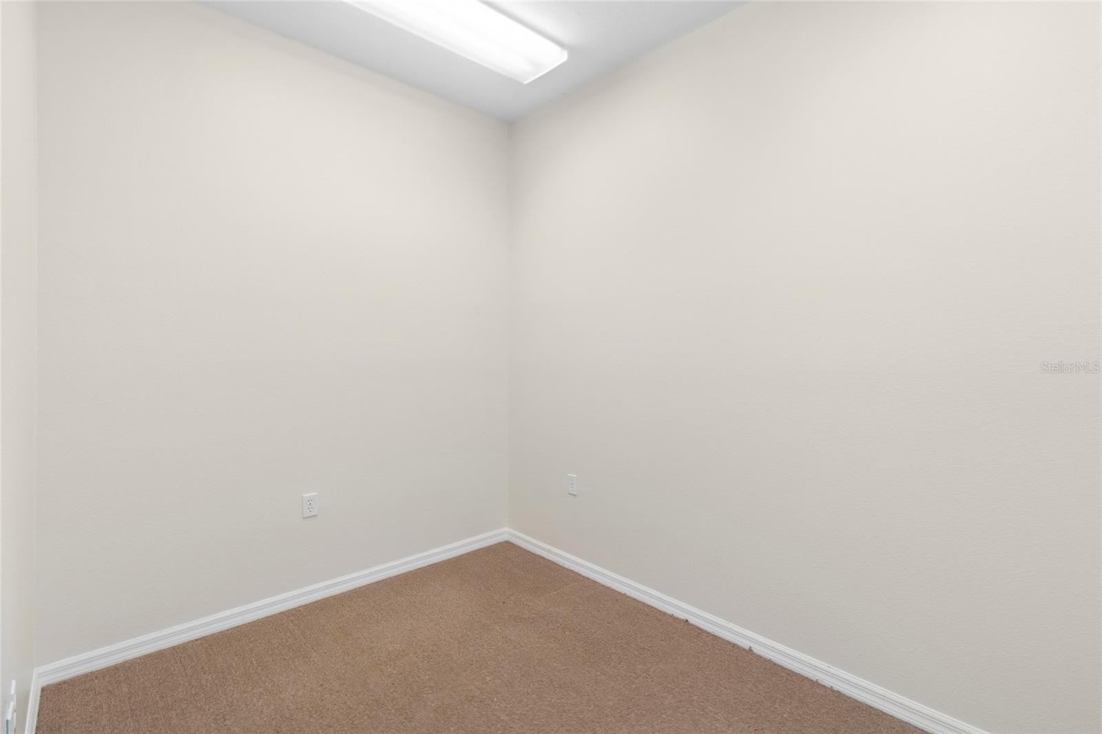 3717 Turman Loop #101 & 102 Property Photo 16