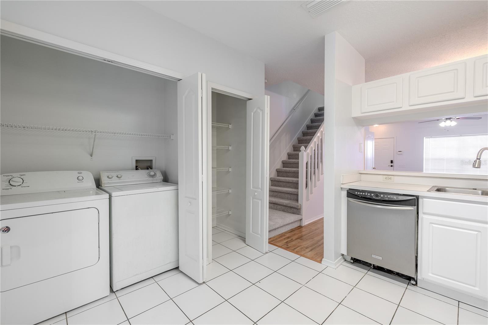 2432 Lake Woodberry Cir Property Photo 16