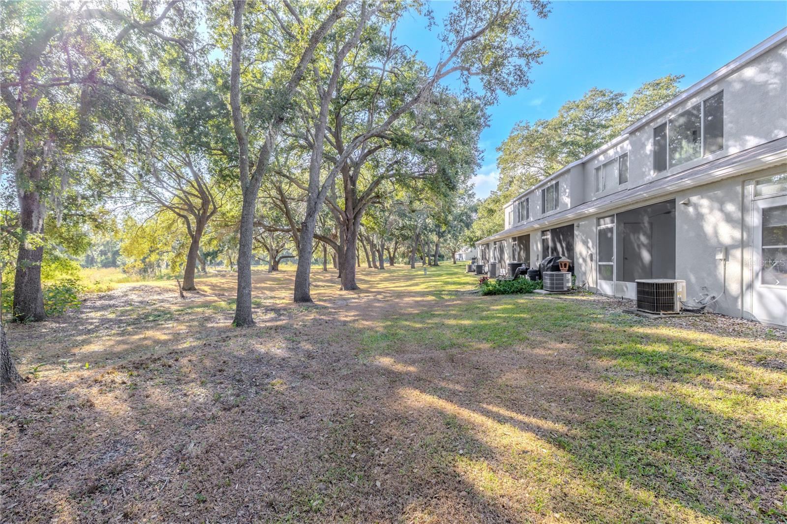 2432 Lake Woodberry Cir Property Photo 27