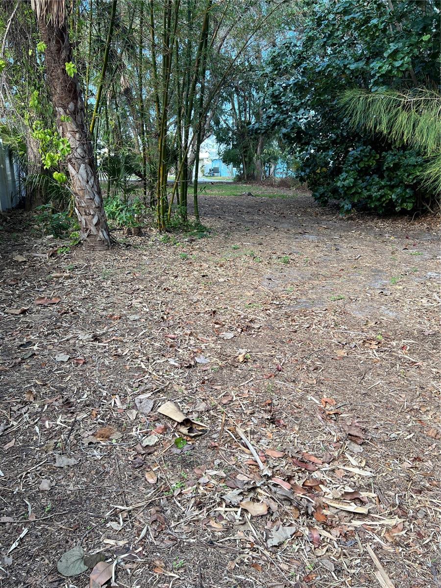 418 12th Ave Property Photo 5