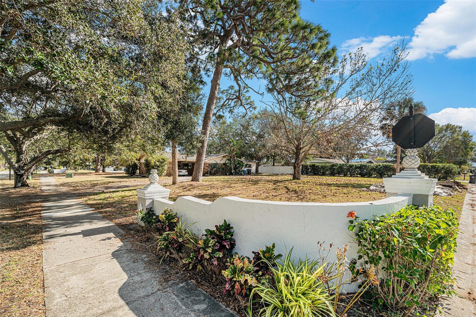 3700 Dana Shores Dr Property Photo 20