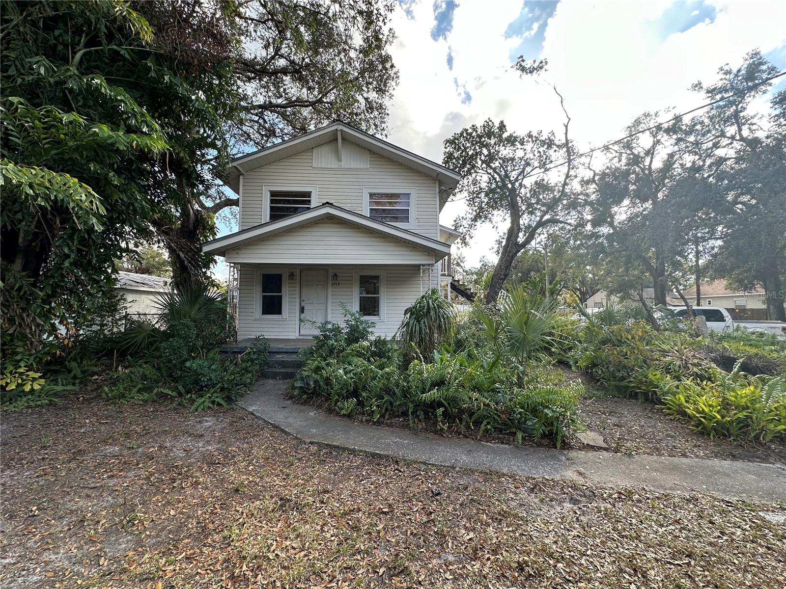 1213 E New Orleans Ave Property Photo 1