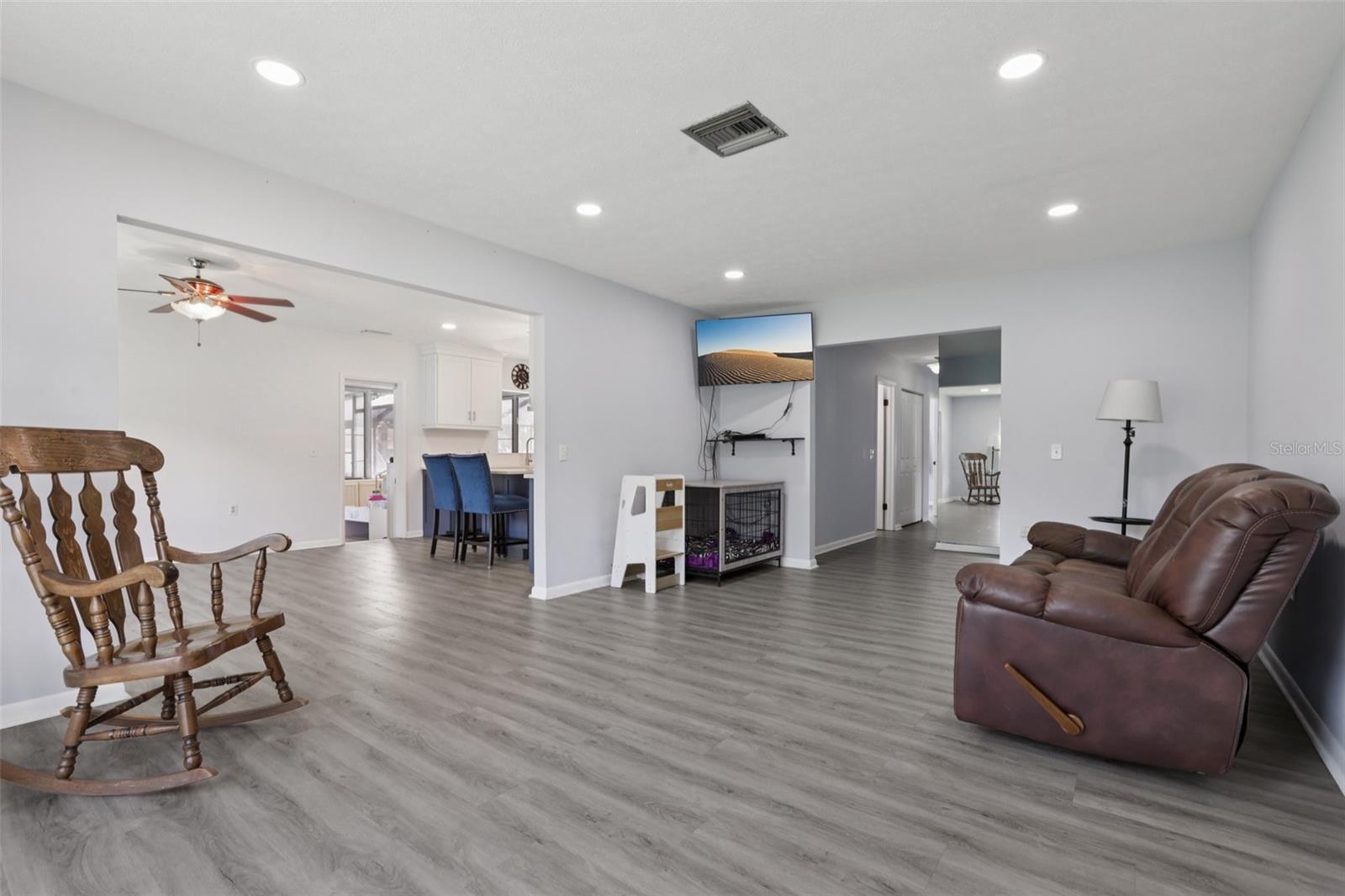 1009 Black Knight Dr Property Photo 14