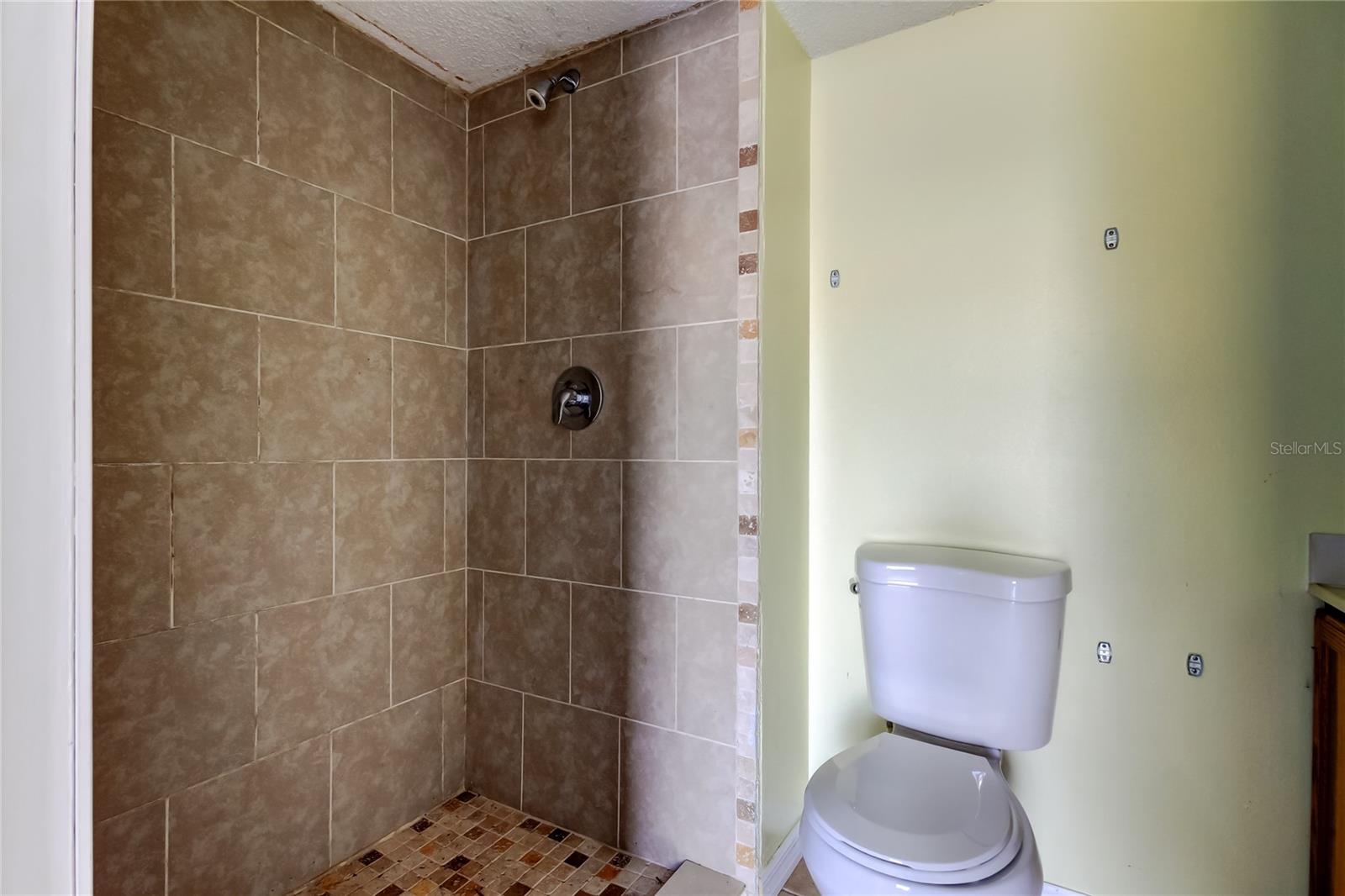 11309 Outrigger Ave Property Photo 23