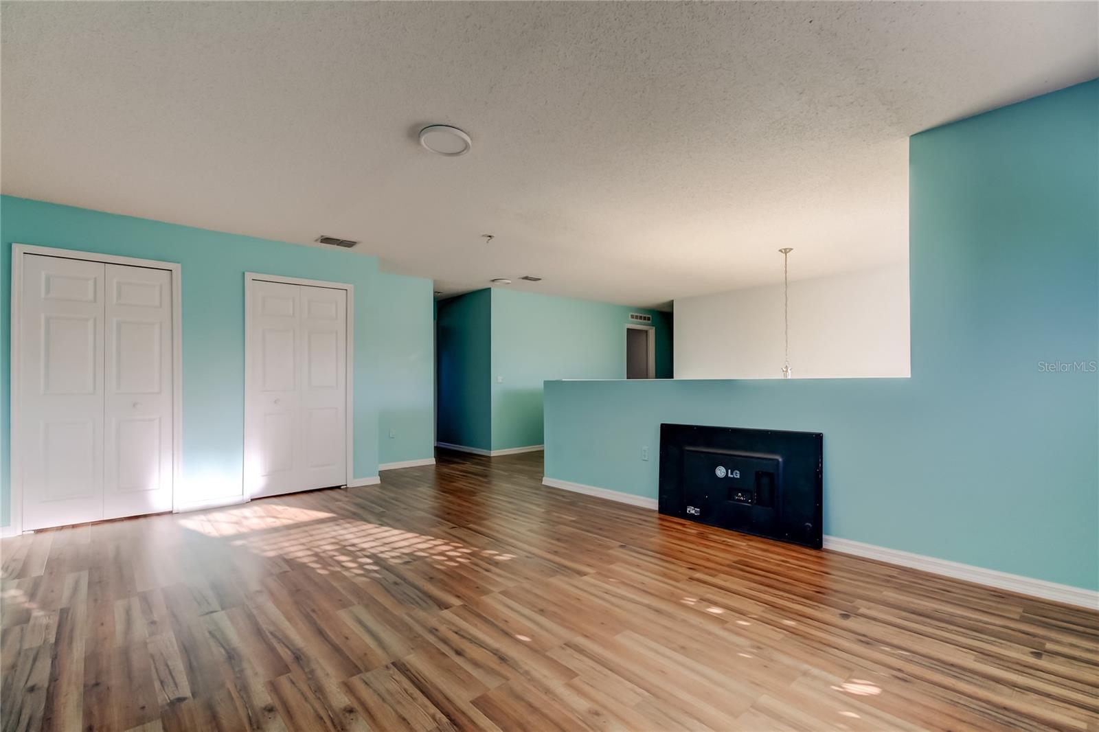 11309 Outrigger Ave Property Photo 33
