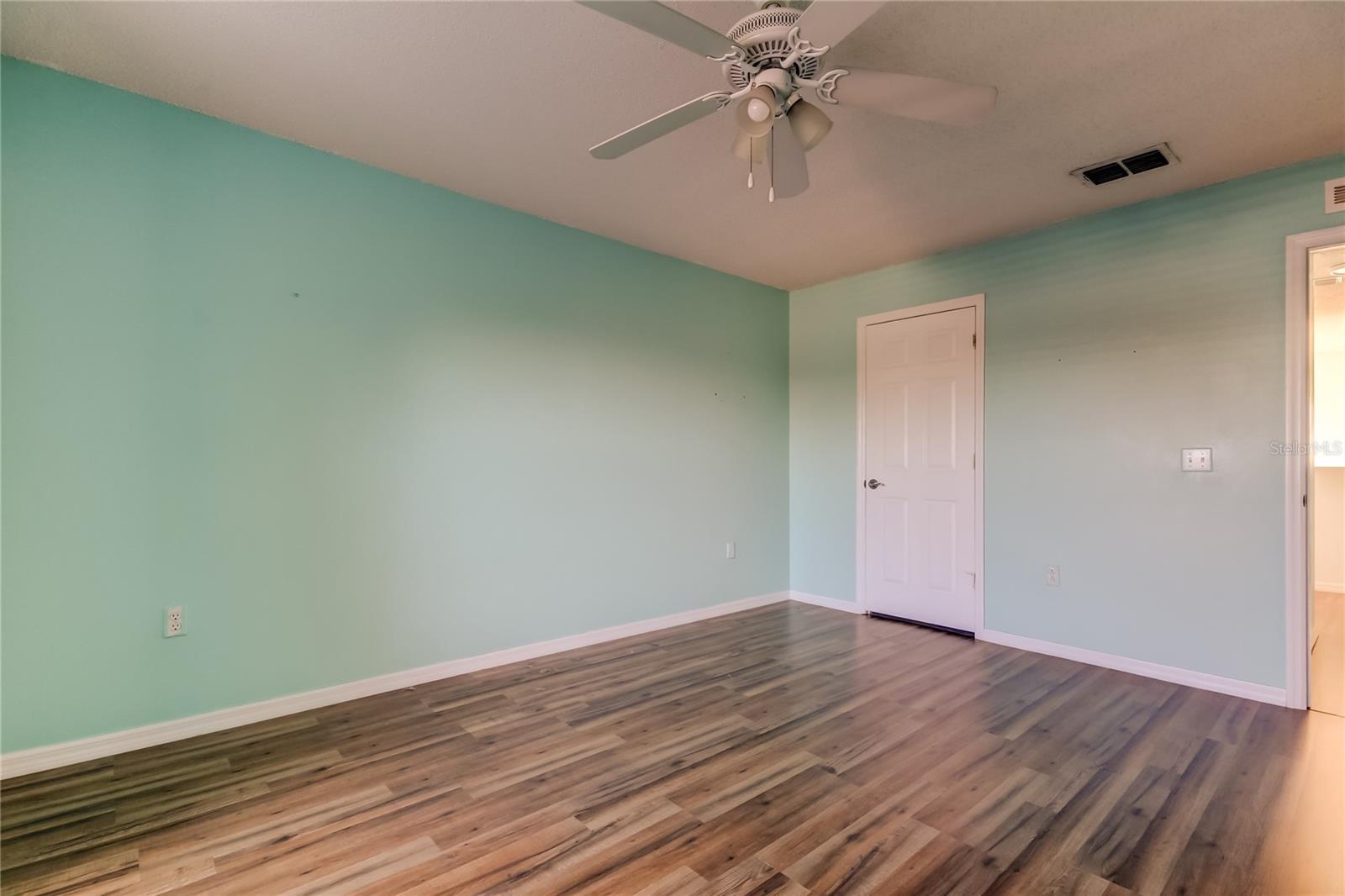 11309 Outrigger Ave Property Photo 37