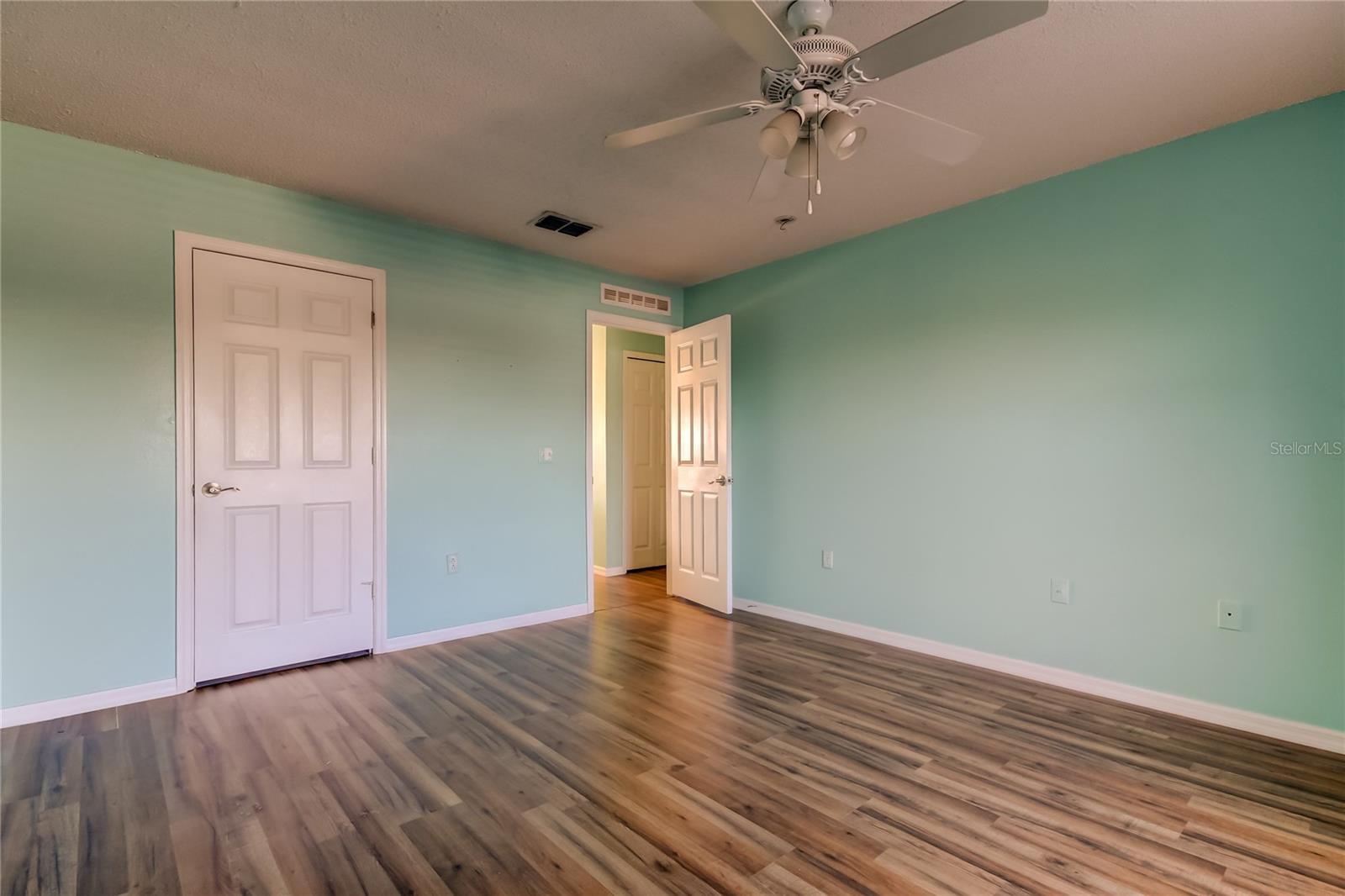 11309 Outrigger Ave Property Photo 38