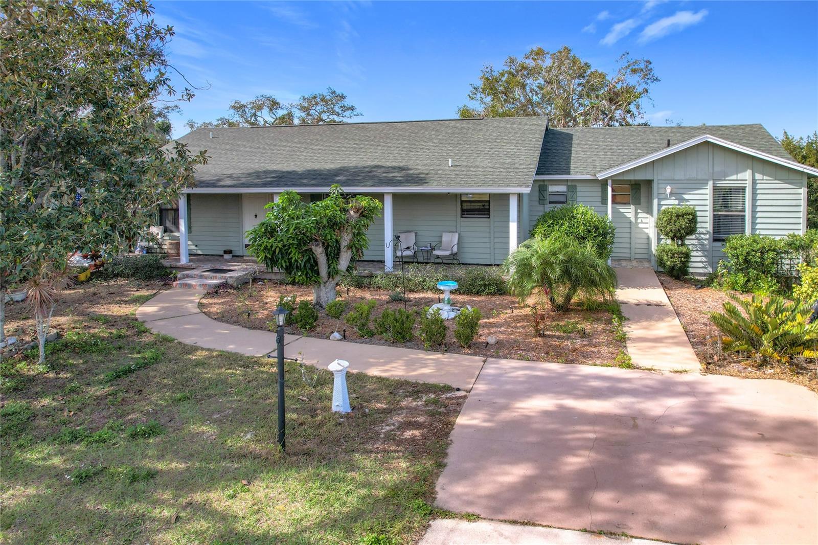 151 Pine St Property Photo 1