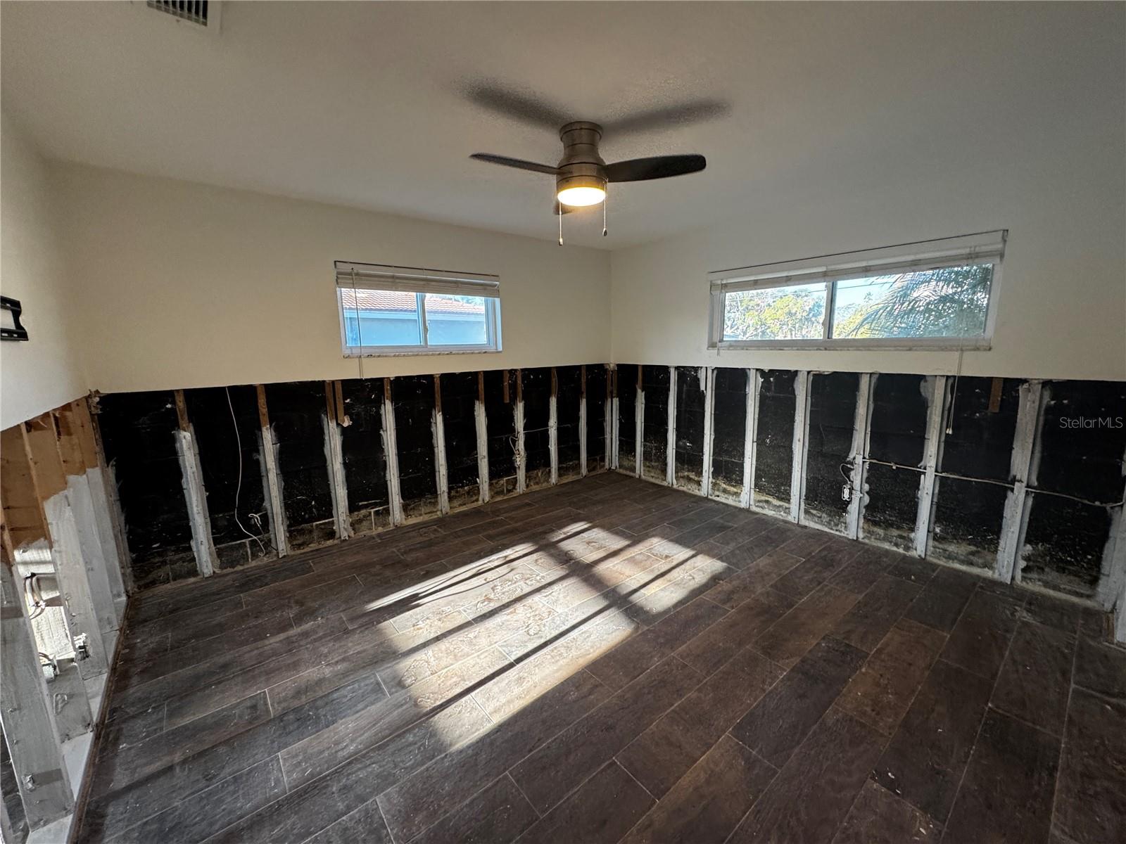 5321 Dover St Ne Property Photo 35