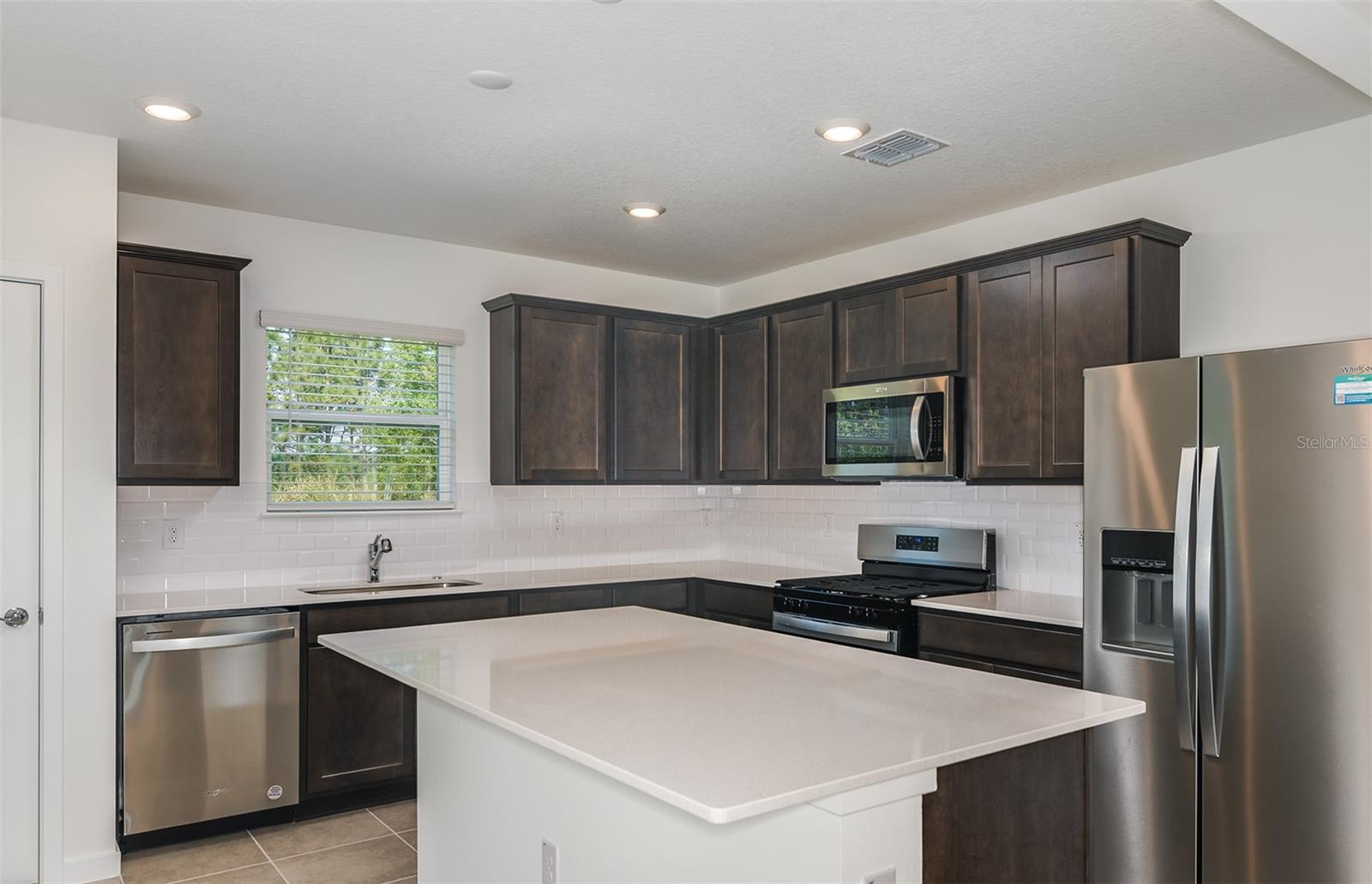 9076 Wildlight Trl Property Photo 4