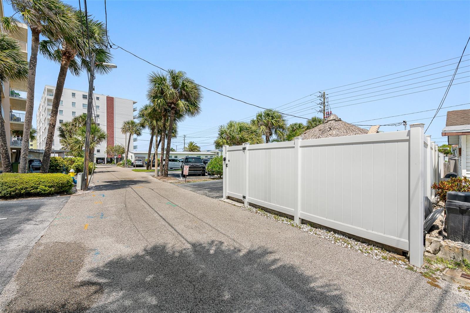 13426 Gulf Blvd Property Photo 3