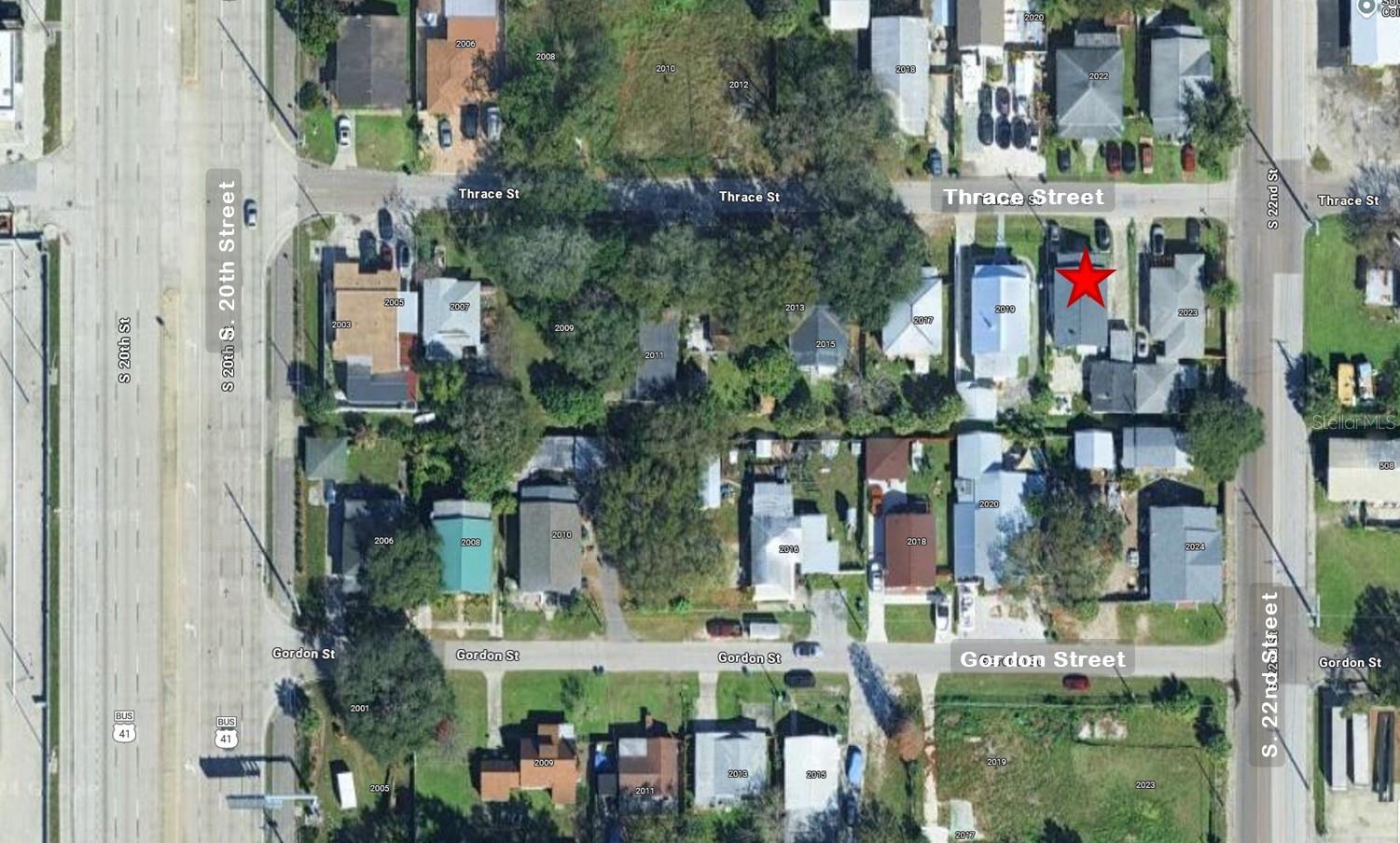 2021 Thrace St Property Photo 18
