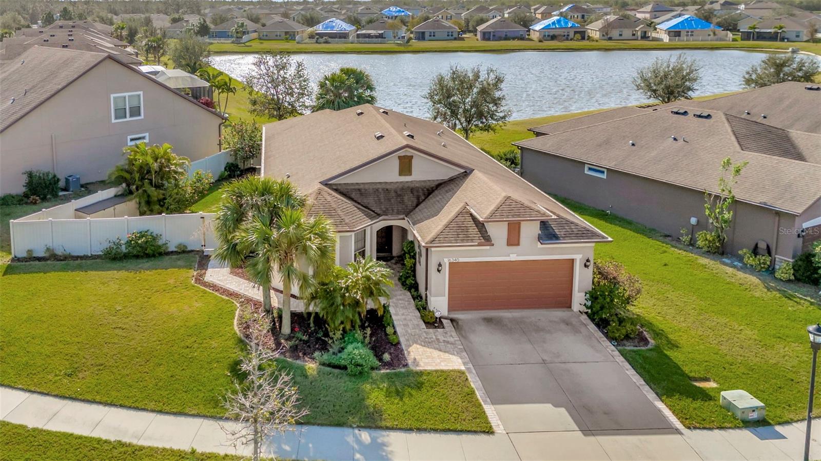 16340 TREASURE POINT DR Property Photo 1