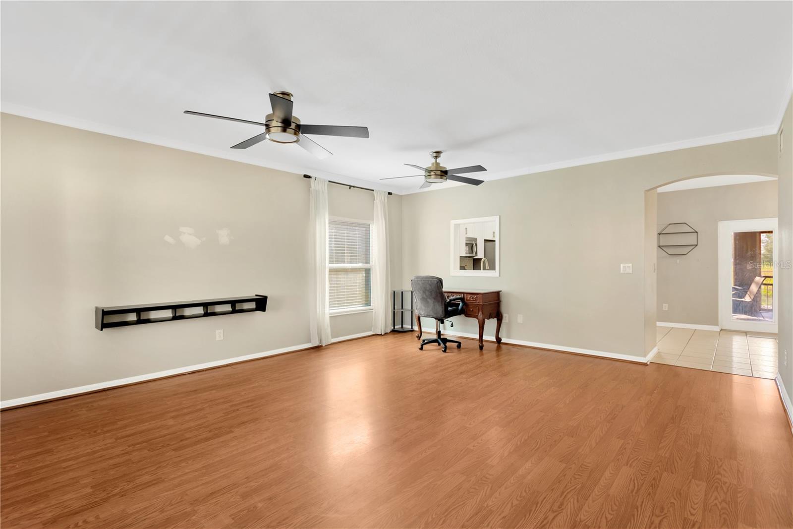 10814 Newbridge Dr Property Photo 5