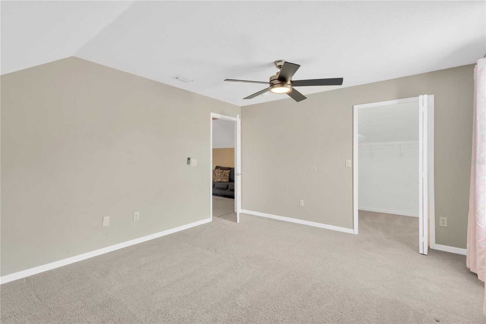 10814 Newbridge Dr Property Photo 22